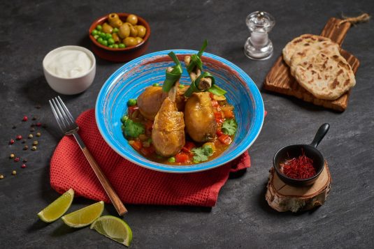 Przepis na karmel z suszonymi kwiatami oregano